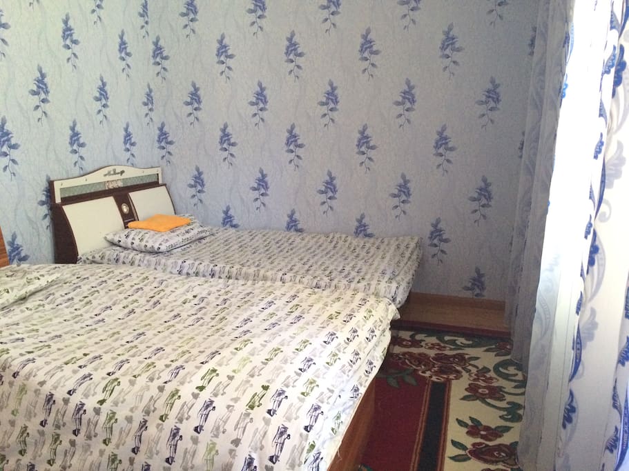 bedroom (спальня)
