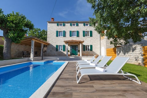 Top Airbnb: Old Mulberry House in Općina Vrsar
