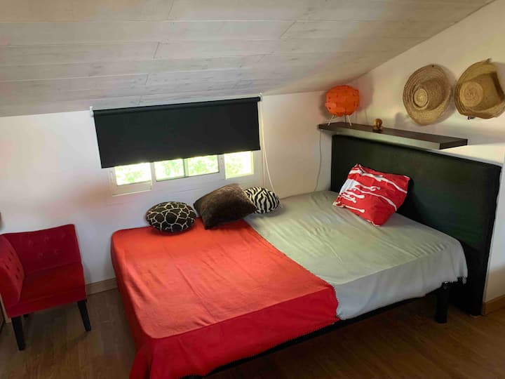 Na katu se doima kao brvnara. 