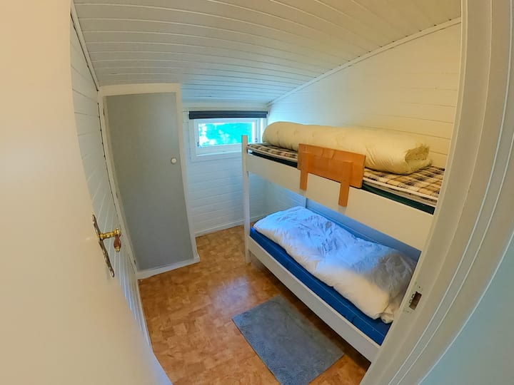 Dormitorio con litera