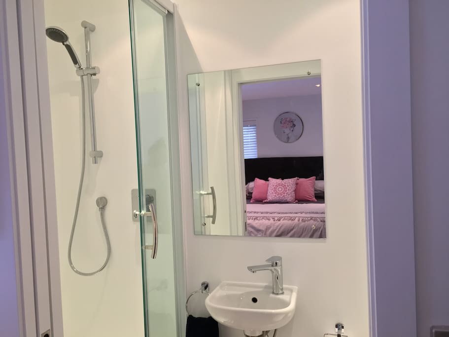 Private Studio with Ensuite Shower Room