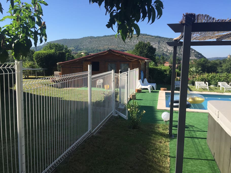 table de ping-pong
spa et piscine