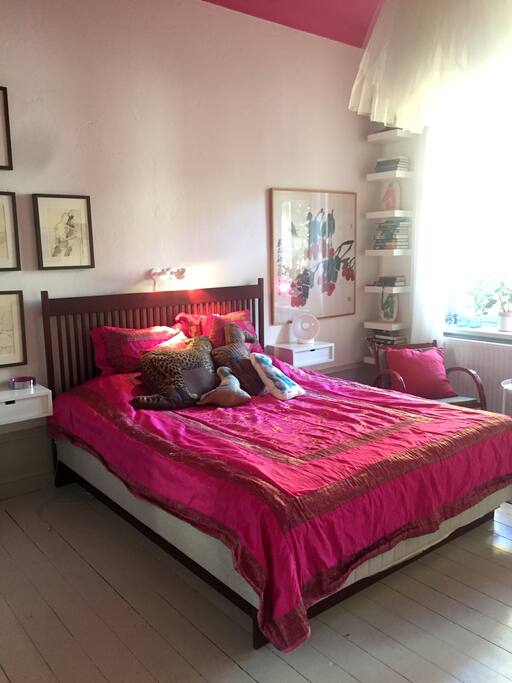 Large bedroom