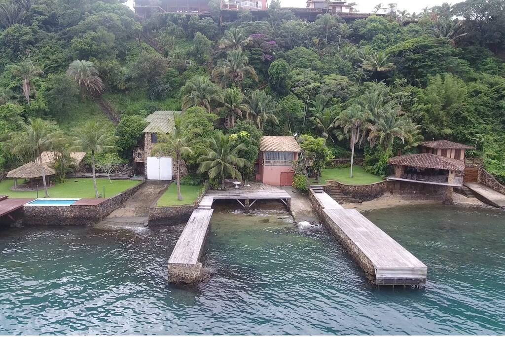 PIER E CASA COSTEIRA