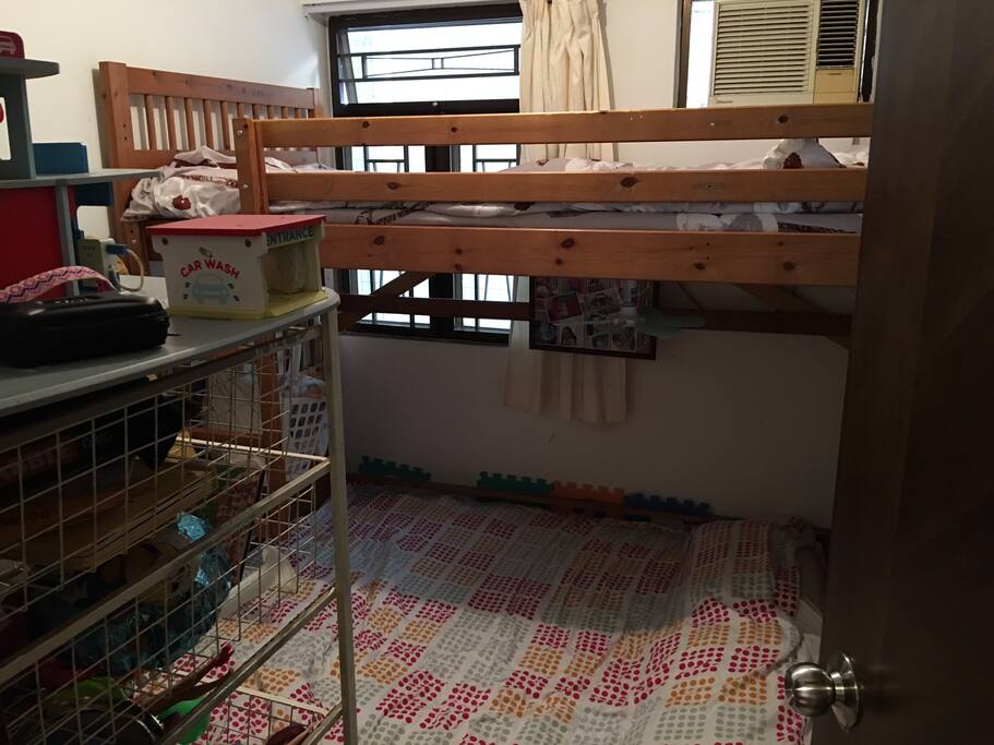 Bedroom 1 - Bunk bed with double mattress on the floor and single mattress on top (sleeps max. 3)