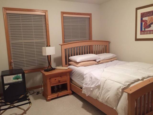 Beautiful Maple Grove Home gallery image 5