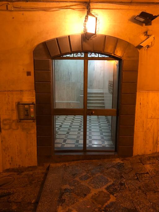 ingresso palazzo