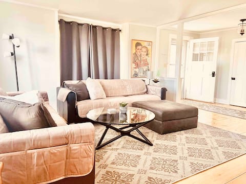 Middlebury Grand Family Retreat | Fast Fiber WiFi