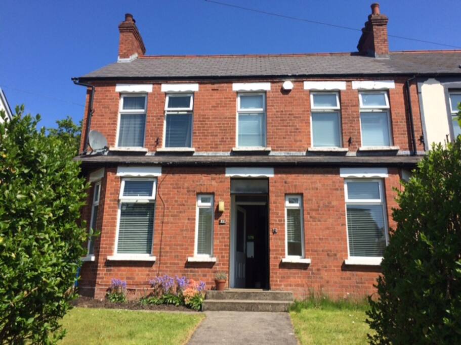 59 Deer Park Road