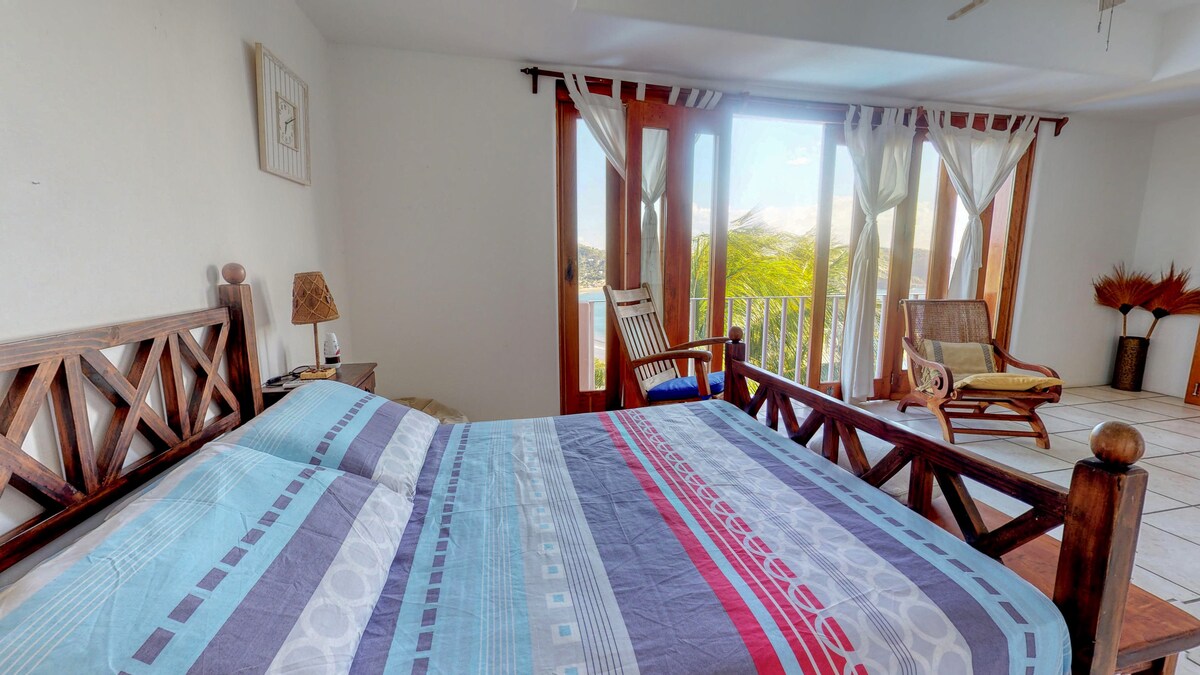 ห้องที่มีเตียงคู่และห้องน้ำส่วนตัว

ห้องที่มีเตียงคู่และห้องน้ำส่วนตัว