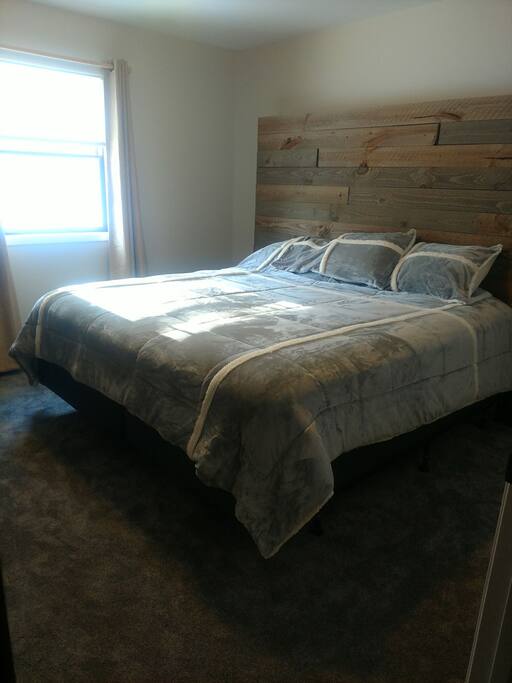 King Bedroom #3