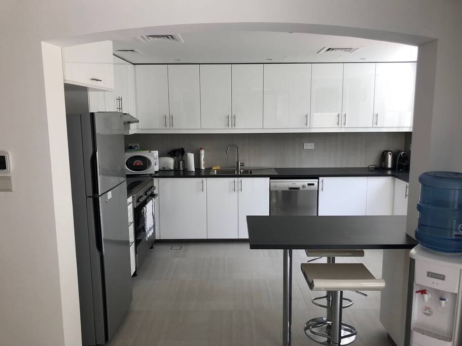 Fully equipped kitchen