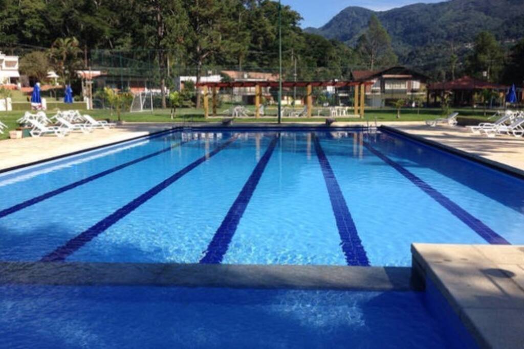 Piscina 25metros e infantil