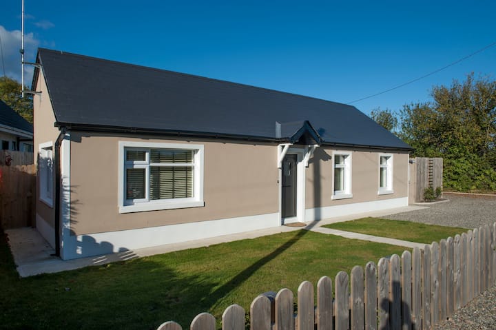 Country cottage beside the sea