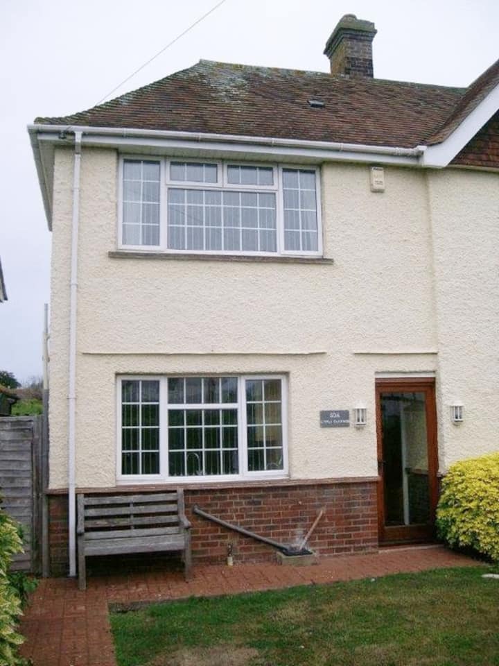 Selsey Holiday Rentals & Homes England, United Kingdom Airbnb