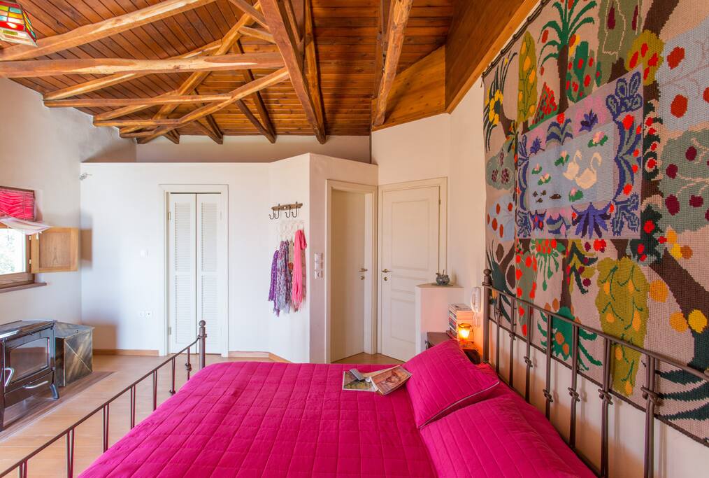 Bedroom 1: vivid charming character ...