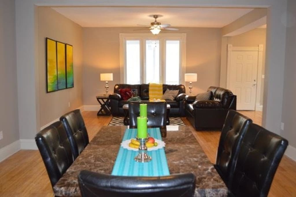 Dinining room and living room, large enough for any family
