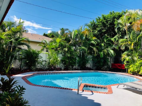 NEW! PIPER PALMS VILLA WELCOMES YOU!