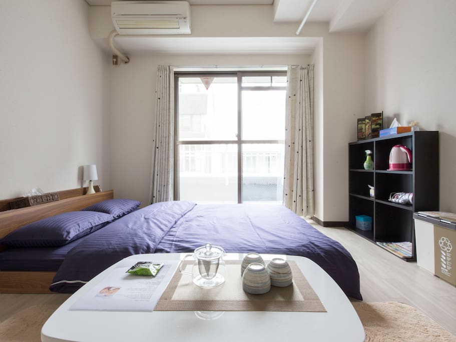 Double bed(145x200cm)