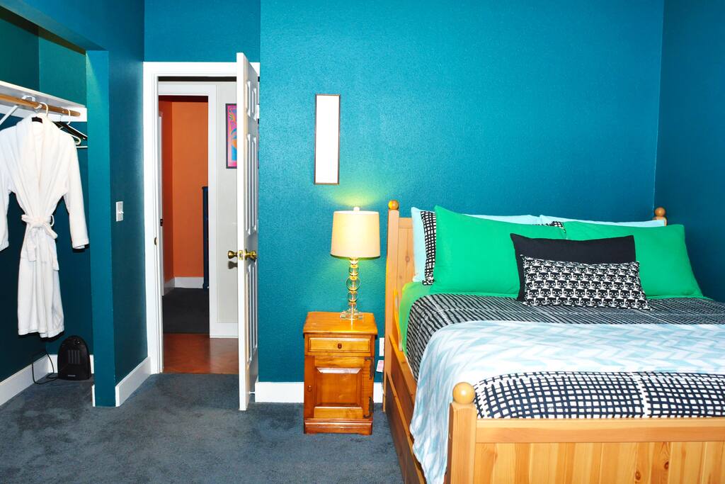Sea Blue Room