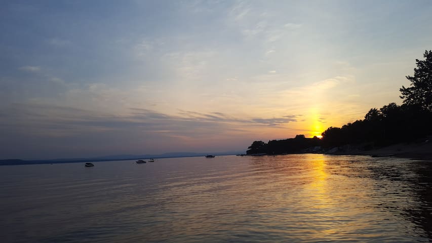 Quaint home with full beach access.