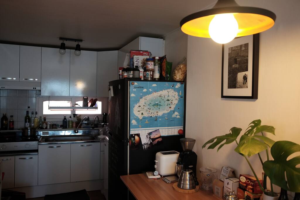 equipped kitchen available