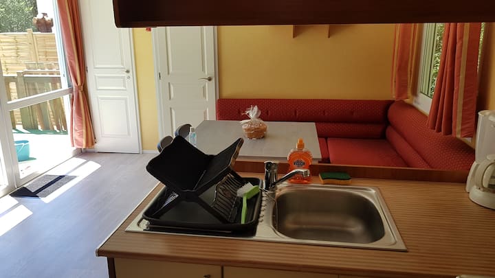 Mobil Home 6 Personnes Climatisé Sur Jardin Clos - Sanguinet