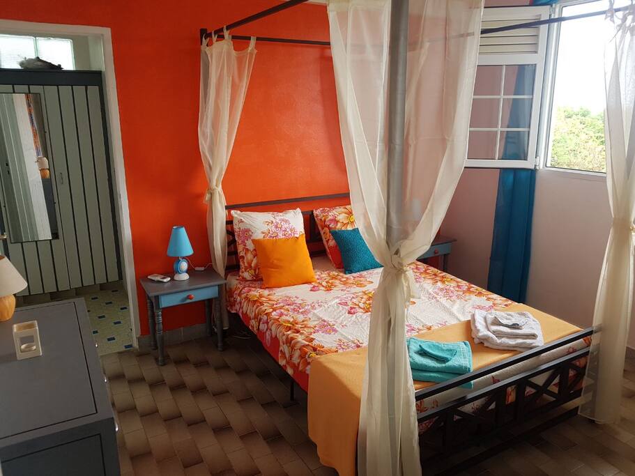 Chambre 1 climatisée