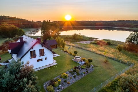 Rogówko Habitat: Confectioner's House