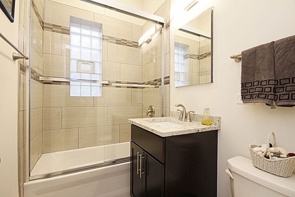 New re-done bathroom with SOFT towels