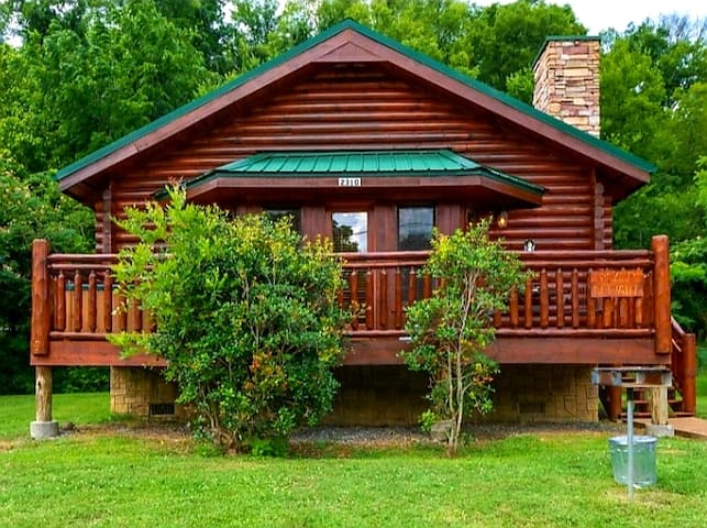 Airbnb Pigeon Forge Vacation Rentals Places To Stay