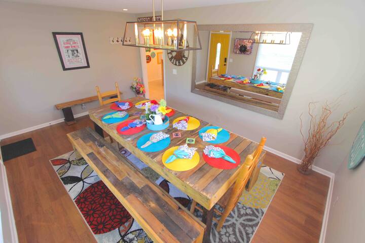 Music City Retreat just minutes away from Broadway gallery image 4