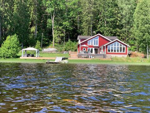 Villa with beach property, private jetty. In the middle of nature