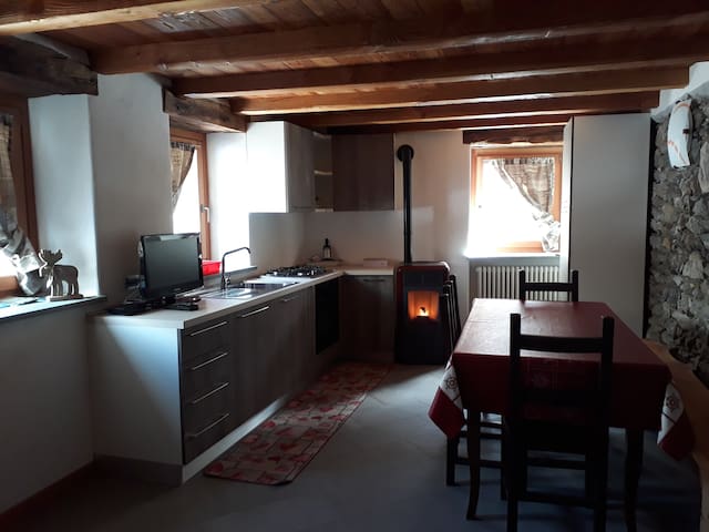 Airbnb Rhemes Notre Dame Vacation Rentals Places To