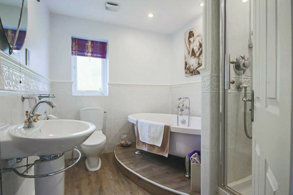 Sumptuous Private Bathroom...