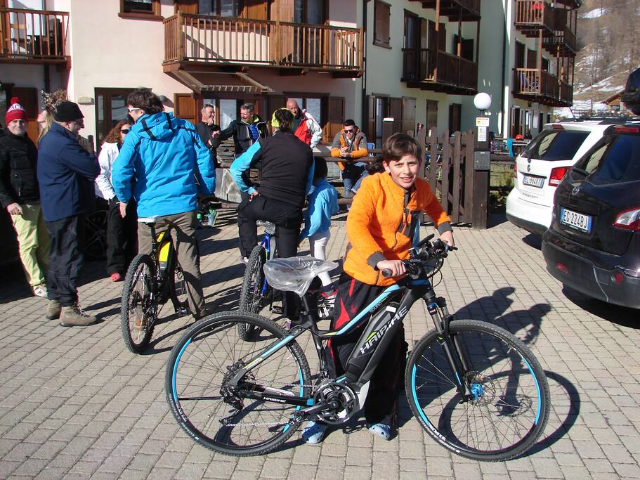 NEWS !Our electric bikes for guests! 2016