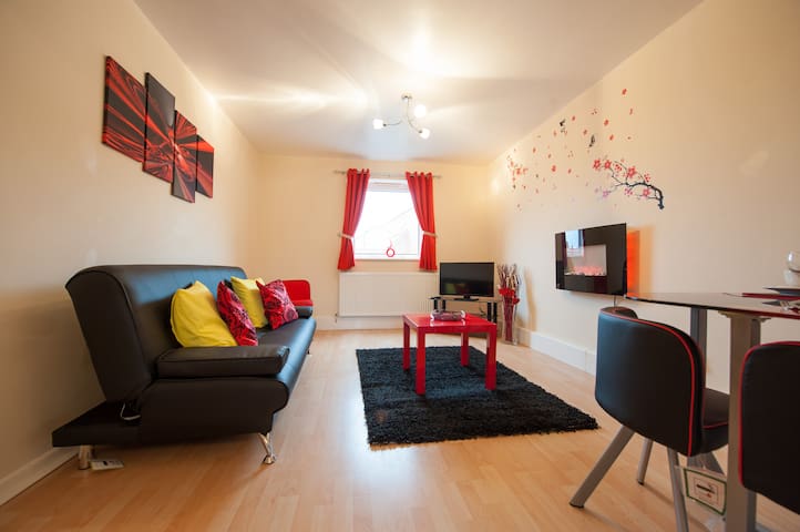Dreamer’s Delight – City Centre Apartment
