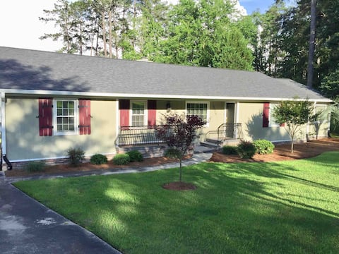 Cottage on Lake Tobesofkee-225ft Shore-Great Views