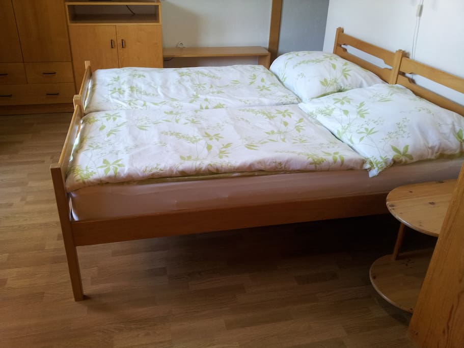 Two single beds 90x200cm