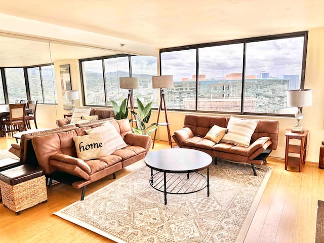 Penthouse Waikiki Panorama Ocean/Mountain Views