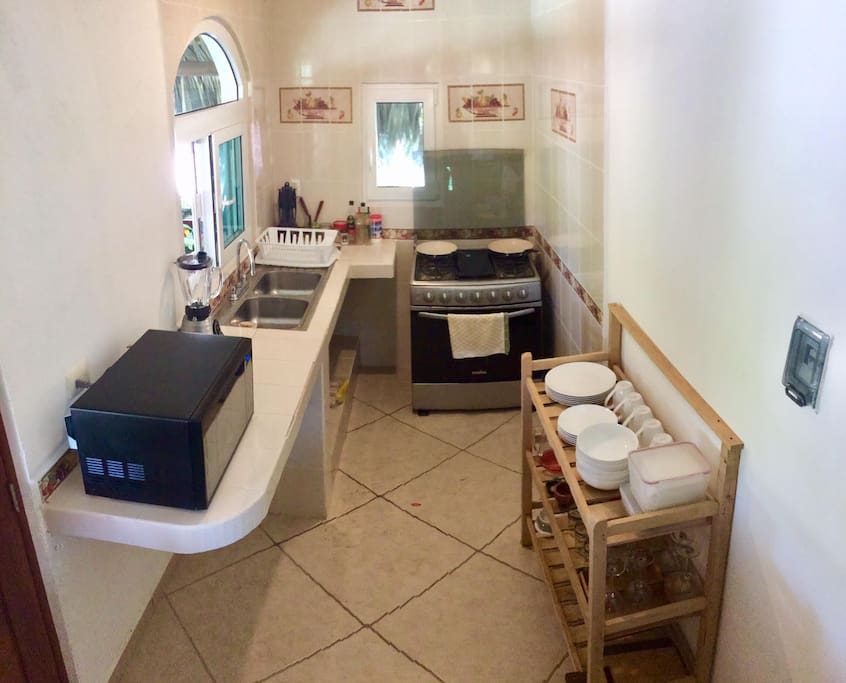 The all-equipped kitchen