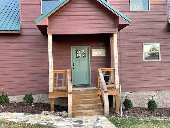 River Of Dreams Cabin Direct In/Out Caddo access Cabins for Rent in