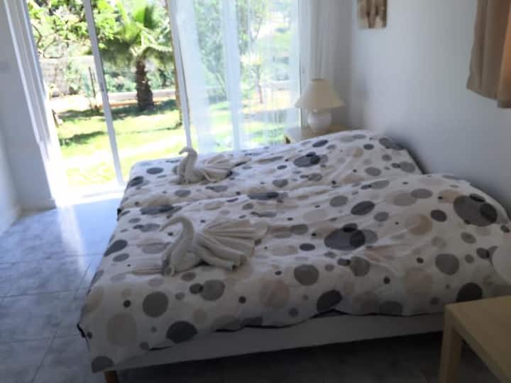 Საძინებელი 6