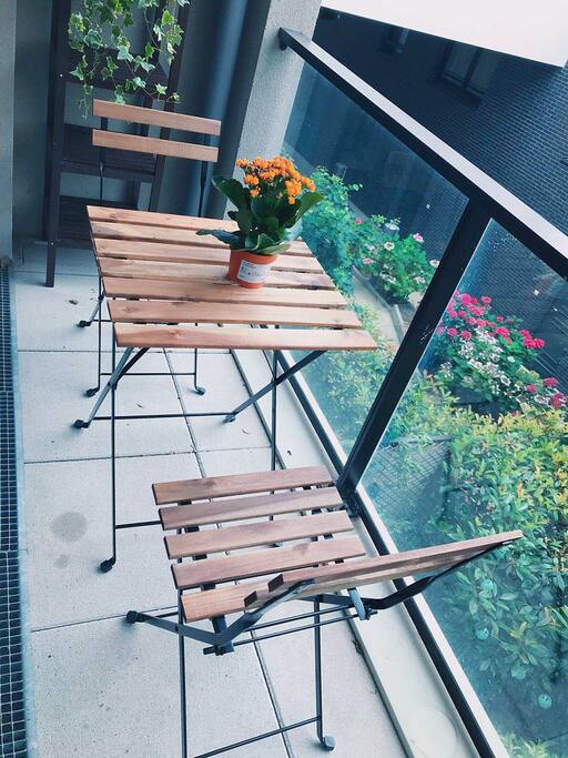 balcon/balcony/俯瞰花园的阳台