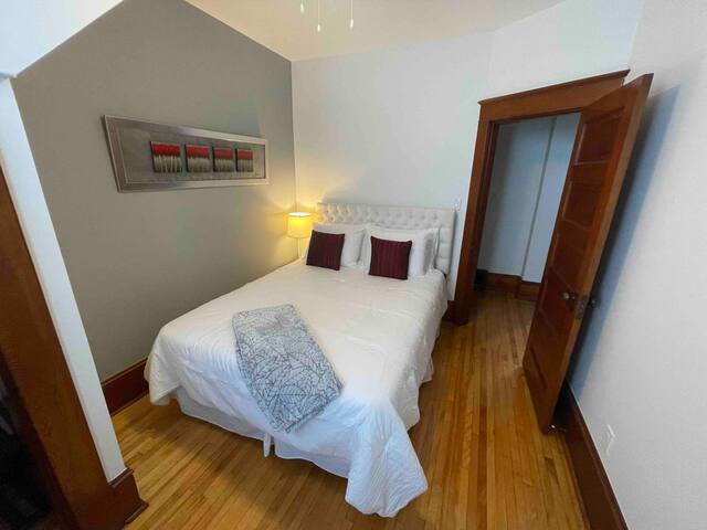 Beautiful Historic Upgrade gallery image 3