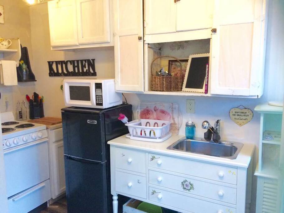 Full Kitchen