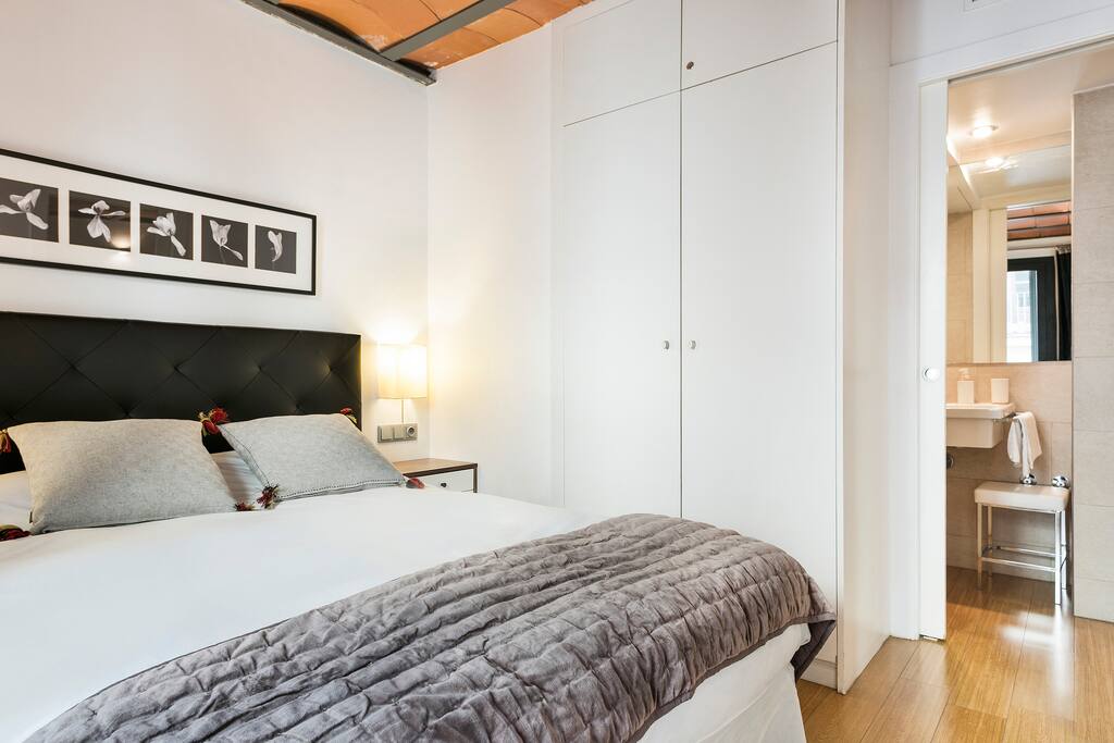 Main Bedroom suite 2