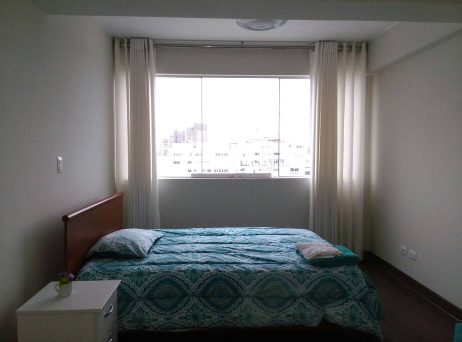 Full bed (day)
