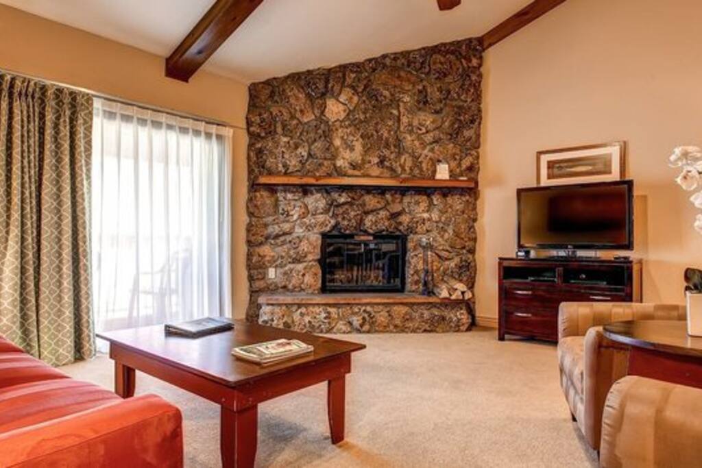 Spacious living room with queen size sleeper
