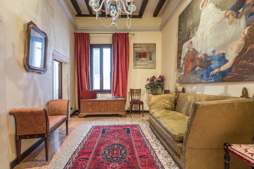 The entrance - all of the windows have a lovely canal view!